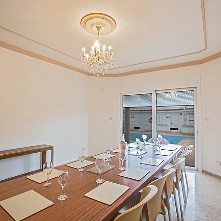 Papas Family Villa باراليمني المظهر الخارجي الصورة