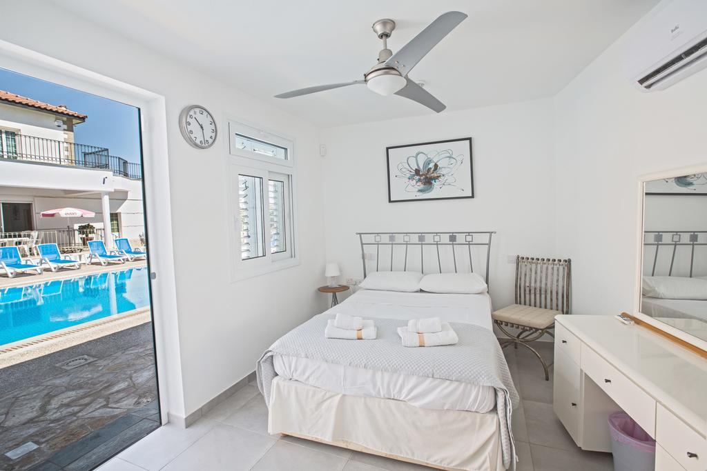 Papas Family Villa باراليمني المظهر الخارجي الصورة