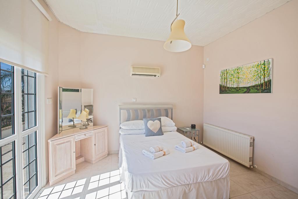 Papas Family Villa باراليمني المظهر الخارجي الصورة