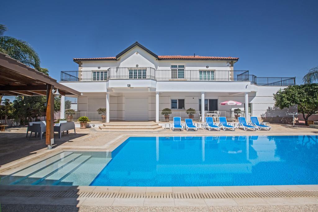 Papas Family Villa باراليمني المظهر الخارجي الصورة