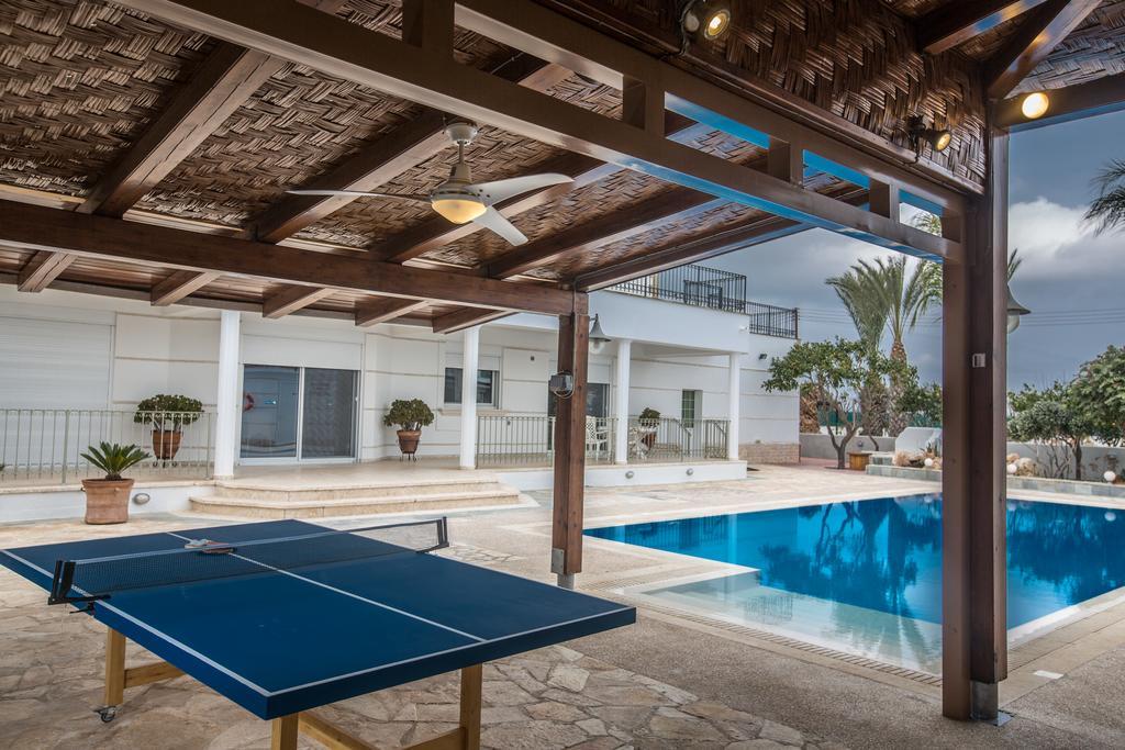 Papas Family Villa باراليمني المظهر الخارجي الصورة